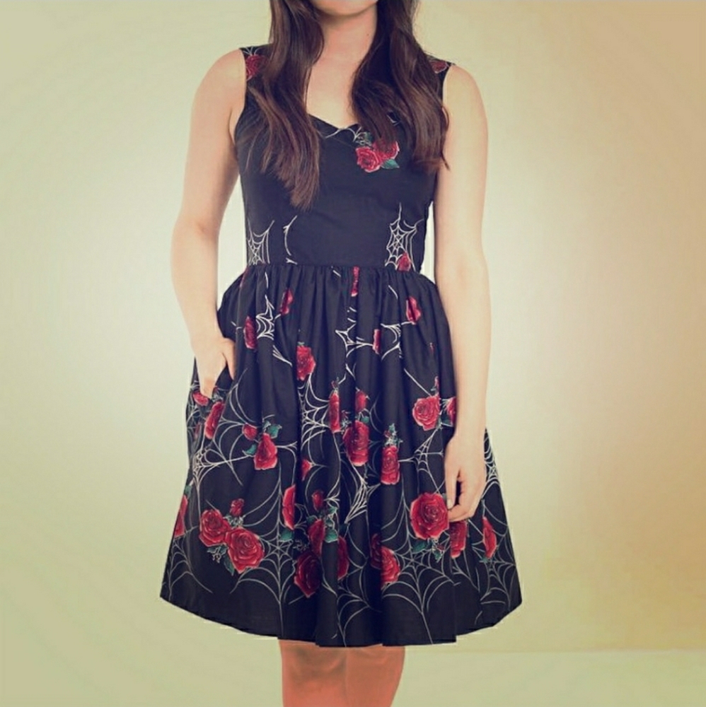 Hell Bunny Sabrina 50’s Dress spider web rose 🕸